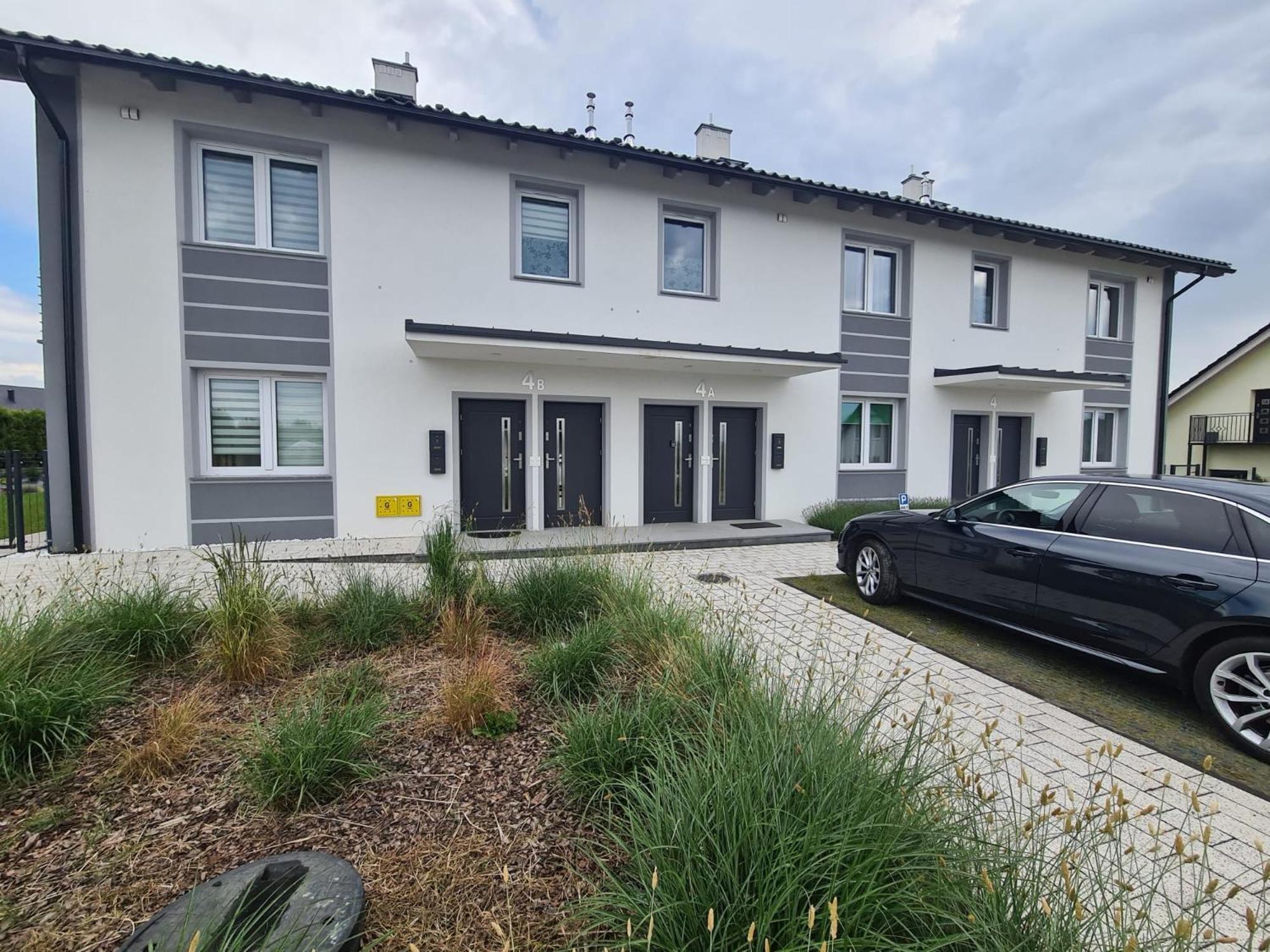 Apartamenty "La Villa" Superior II Z Dwoma Sypialniami, Balkonem, Parkingiem, Blisko Centrum クドヴァ・ズドゥルイ エクステリア 写真