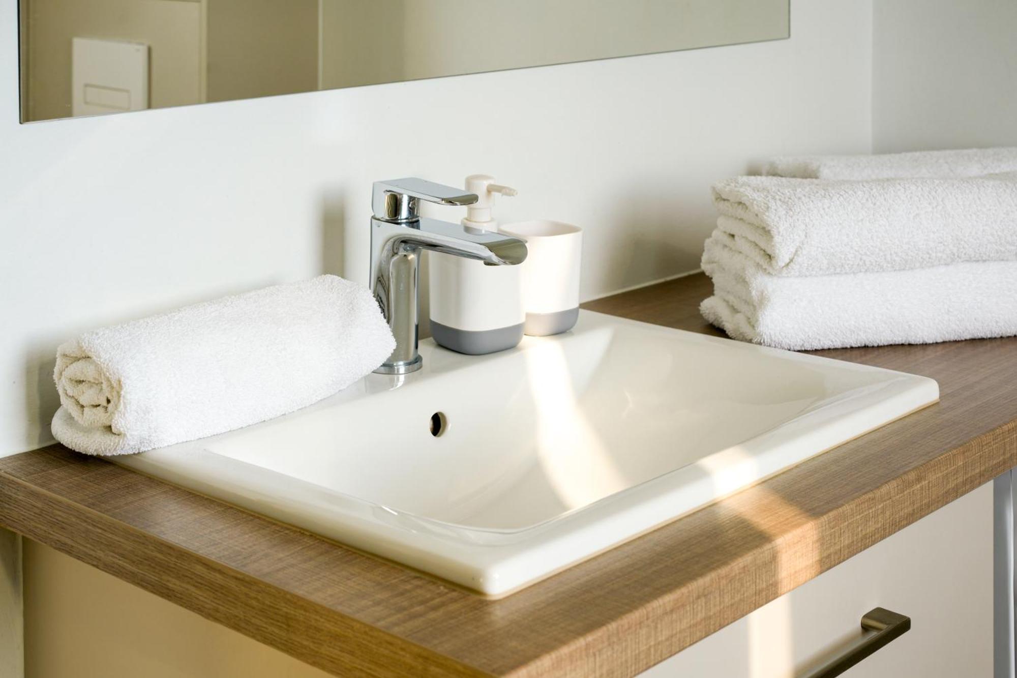 Apartamenty "La Villa" Superior II Z Dwoma Sypialniami, Balkonem, Parkingiem, Blisko Centrum クドヴァ・ズドゥルイ エクステリア 写真
